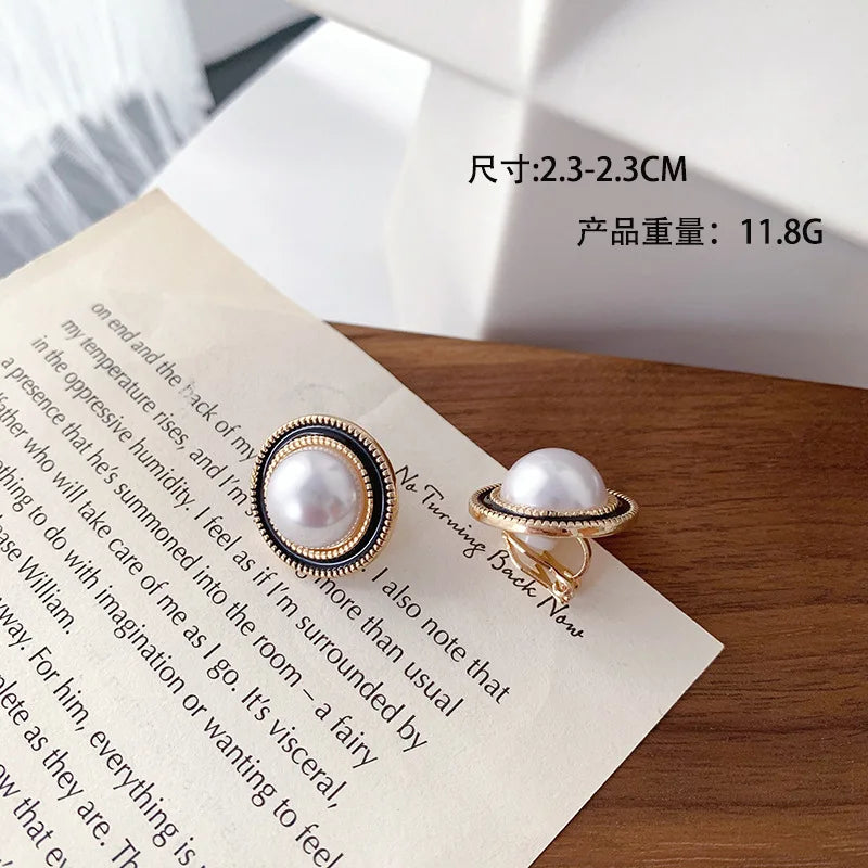 1Pair Pearl Ear Clip Earring For Women Non Piercing Clips On Earrings Stud Jewelry Fake Piercing Crystal Ear Cuffs Fashion Gifts