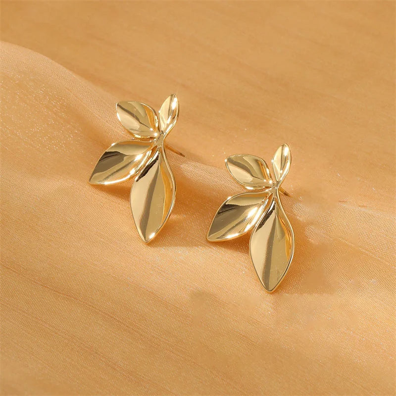 Golden Metal Leaves Post Earrings For Women Trendy New Styles Simple Fashion Jewelry Wholesale Accessories Drop shipping Gifts